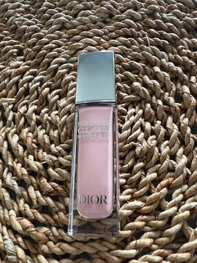DIOR Forever Glow Maximizer!